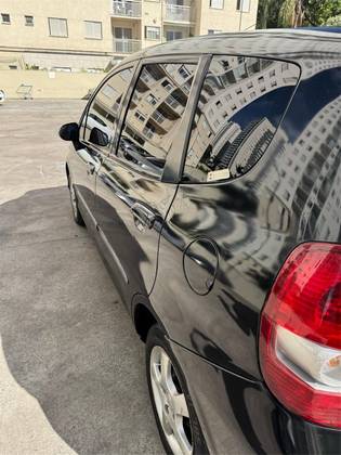 HONDA FIT 1.4 LXL 8V GASOLINA 4P AUTOMÁTICO HONDA FIT 1.4 LXL 8V GASOLINA 4P AUTOMÁTICO